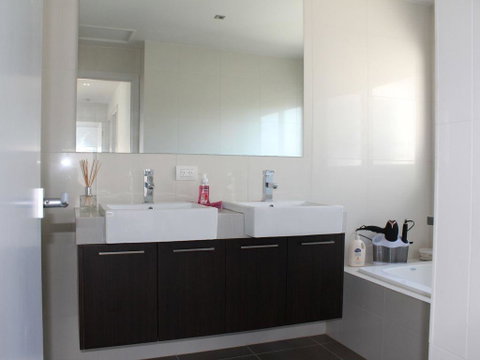 Central To Cowes - Lismore Accommodation 13