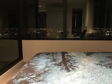 CBD Spacious 3 Bedrooms-Breathtaking View Gym Pool - Lismore Accommodation 12