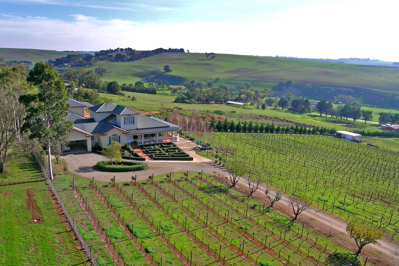 Waurn Ponds VIC Lismore Accommodation