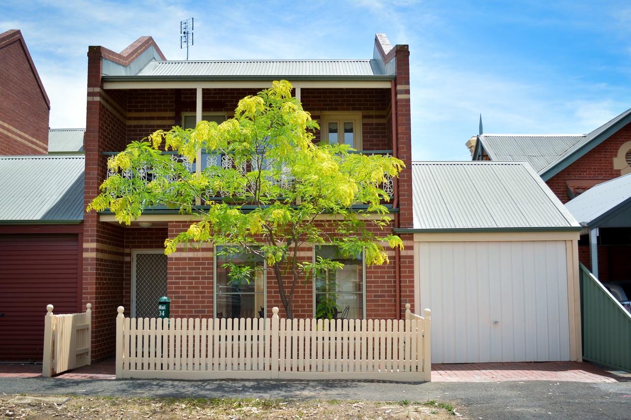 Quarry Hill VIC Lismore Accommodation
