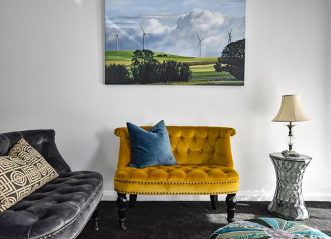 Daylesford Art Motel - Lismore Accommodation 5