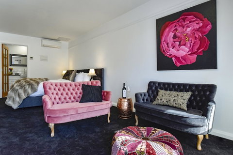 Daylesford Art Motel - Lismore Accommodation 4