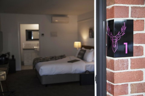Daylesford Art Motel - Lismore Accommodation 8