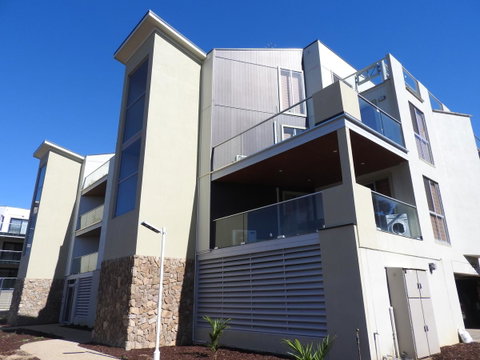 Phillip Island Towers - Lismore Accommodation 5