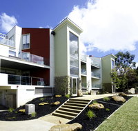 Phillip Island Towers - Lismore Accommodation