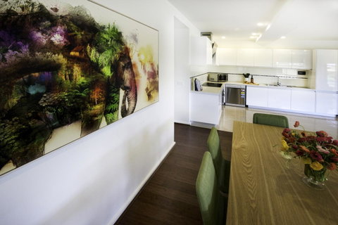 Phillip Island Towers - Lismore Accommodation 8