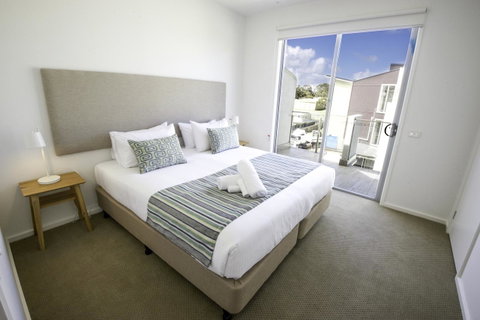 Phillip Island Towers - Lismore Accommodation 6