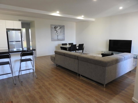 Phillip Island Towers - Lismore Accommodation 19