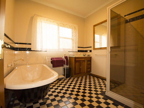 Angel's Rest - Lismore Accommodation 6