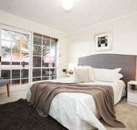 The Gallery Hours - Lismore Accommodation