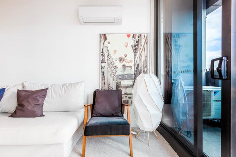 The Vision Apartment - Unbeatable Skyline View - Lismore Accommodation 12