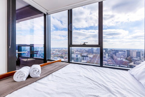 The Vision Apartment - Unbeatable Skyline View - Lismore Accommodation 10
