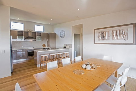 Saltwater Breeze Retreat - Lismore Accommodation 5