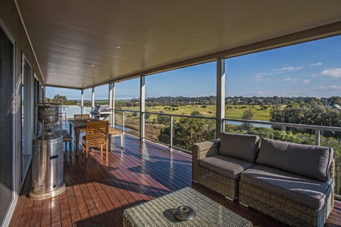 Saltwater Breeze Retreat - Lismore Accommodation 7
