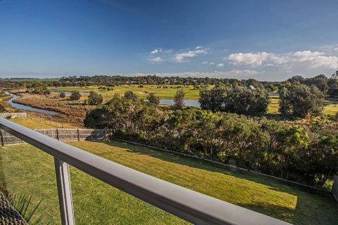 Saltwater Breeze Retreat - Lismore Accommodation 8