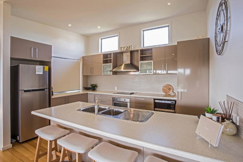 Saltwater Breeze Retreat - Lismore Accommodation 2