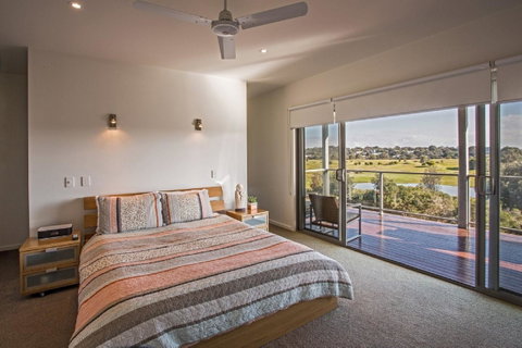 Saltwater Breeze Retreat - Lismore Accommodation 15