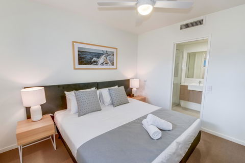 Aquarius Kawana - Lismore Accommodation 9