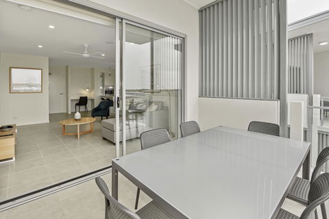 Aquarius Kawana - Lismore Accommodation 8