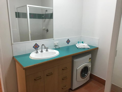 Coral Cove Resort - Lismore Accommodation 5