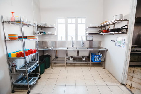 Mad Monkey Central - Lismore Accommodation 42