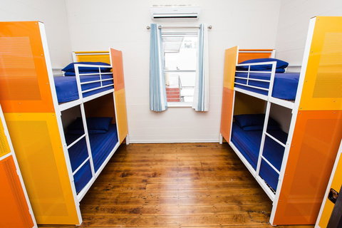 Mad Monkey Central - Lismore Accommodation 6