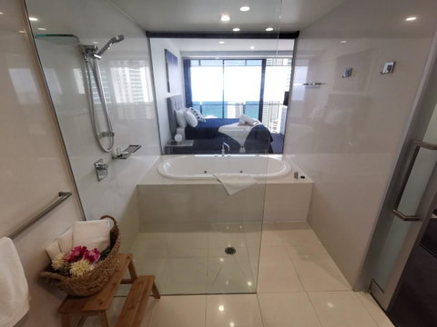 Circle Luxury Holidays - Lismore Accommodation 11