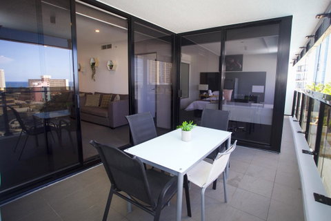 Circle Luxury Holidays - Lismore Accommodation 3