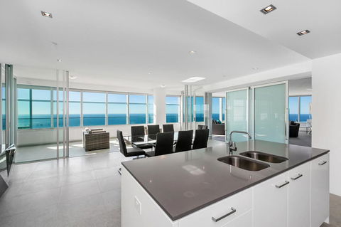Q1 Resort & Spa - Official - Lismore Accommodation 29