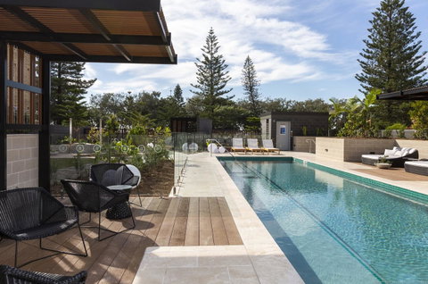Boardwalk Burleigh Beach - Official - Lismore Accommodation 15