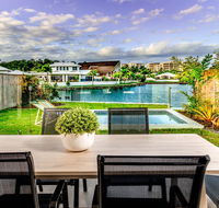 Blue lagoon Villa A - Lismore Accommodation