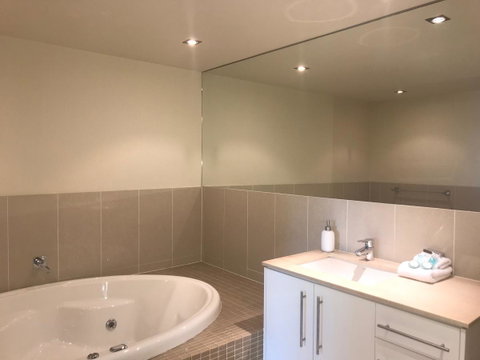 Proximity Waterfront Apartments - Lismore Accommodation 12
