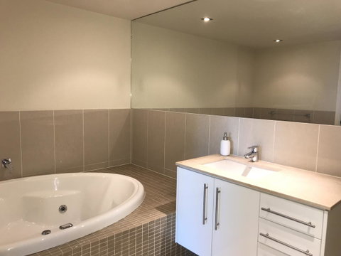 Proximity Waterfront Apartments - Lismore Accommodation 22