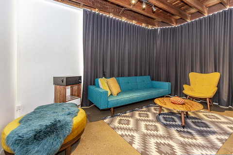 The Pink Hotel Coolangatta - Lismore Accommodation 21