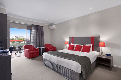 Platinum International - Lismore Accommodation 14