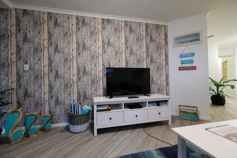 Sanctuary Beach Retreat - Lismore Accommodation 14