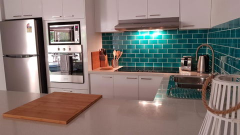 Sanctuary Beach Retreat - Lismore Accommodation 8