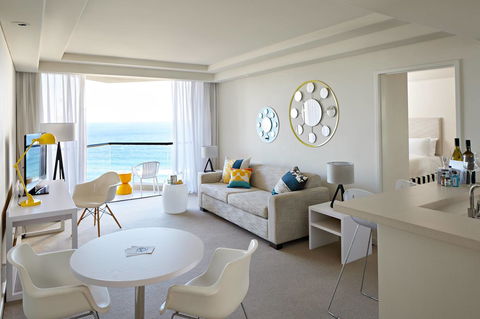QT Gold Coast - Lismore Accommodation 7