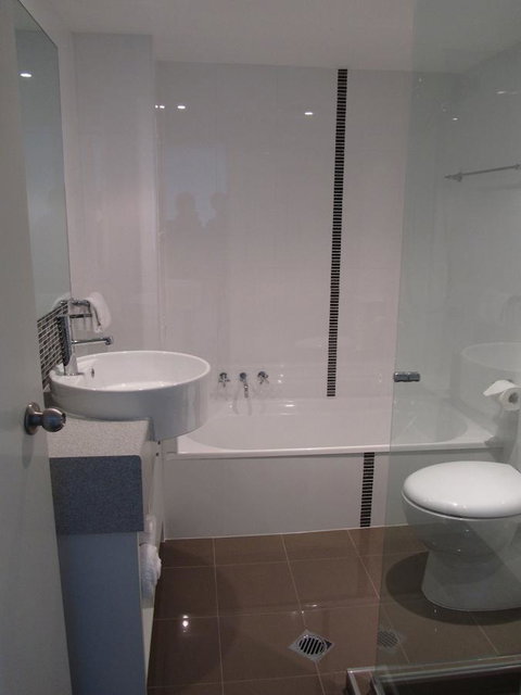 Le Beach Apartments - Lismore Accommodation 14