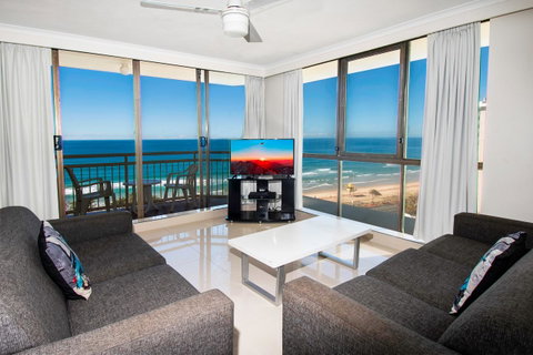 Seacrest Beachfront Apartments Surfers Paradise - Lismore Accommodation 28