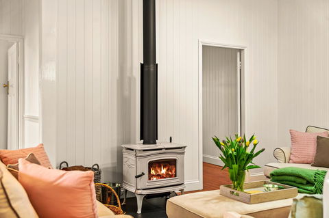 Frangipani House - Lismore Accommodation 9