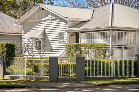 Frangipani House - Lismore Accommodation 26