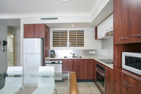 Towers Of Chevron - Private Apartment - Lismore Accommodation 3