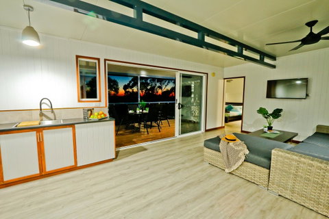 The Summit 1770 - Lismore Accommodation 5