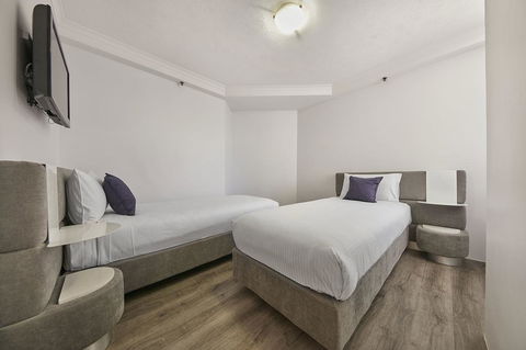 Novotel Surfers Paradise - Lismore Accommodation 23