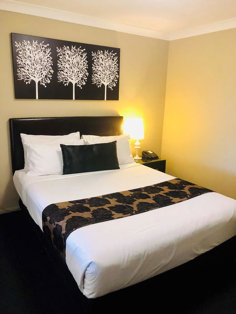Ambassador On Ruthven - Lismore Accommodation 38
