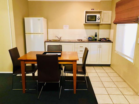 Ambassador On Ruthven - Lismore Accommodation 37