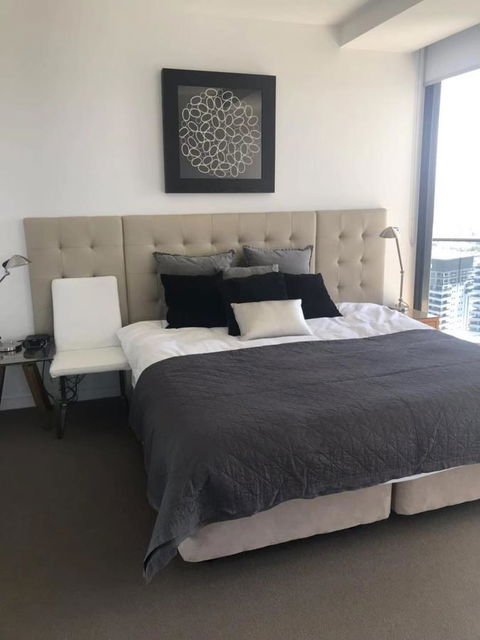 Luxury 3 Bedroom In Heart Of Broadbeach - Lismore Accommodation 19