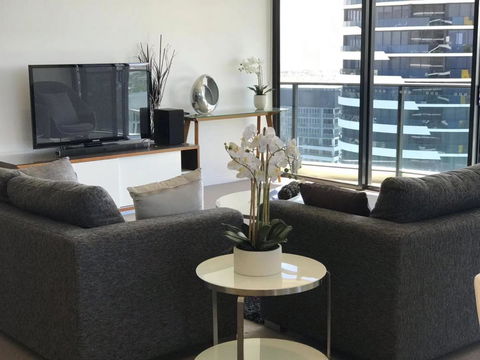 Luxury 3 Bedroom In Heart Of Broadbeach - Lismore Accommodation 18
