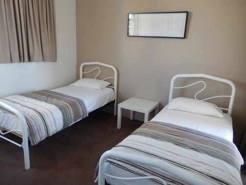 Golden Gate Resort - Lismore Accommodation 23